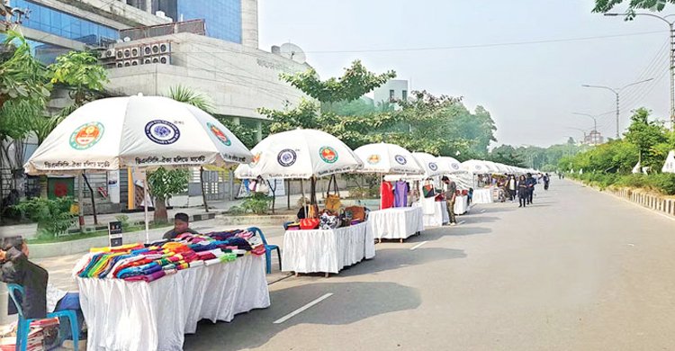 রাজধানীতে আরও হলিডে মার্কেট চালুর পরিকল্পনা: তাজুল ইসলাম