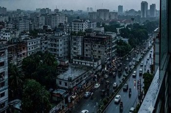 দুপুর পর্যন্ত মেঘাচ্ছন্ন থাকতে পারে ঢাকার আকাশ